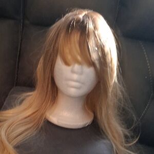 Elegant Ombre Blonde Wig for Women